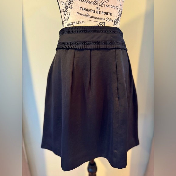 Banana Republic skirt size 2 - Picture 1 of 6